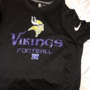 NIKE VIKINGS FOOTBALL SHIRT